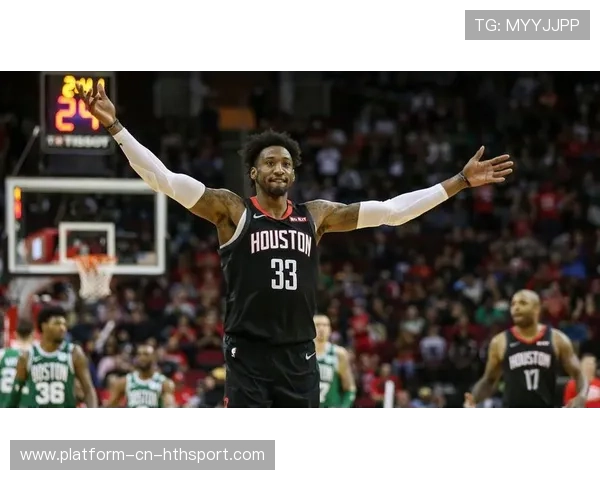 考文顿三分连续命中让全队激动